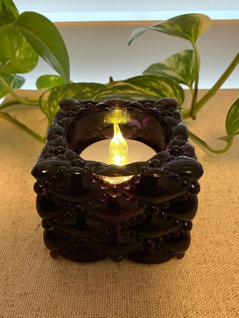 VTG Pre-1970's Fenton Black Amethyst 'Beaded Diamond Quilt' Glass Votive Holder